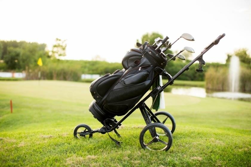 Essential Tips For Flying With Golfing Gear Essential Tips For Flying With Golfing Gear